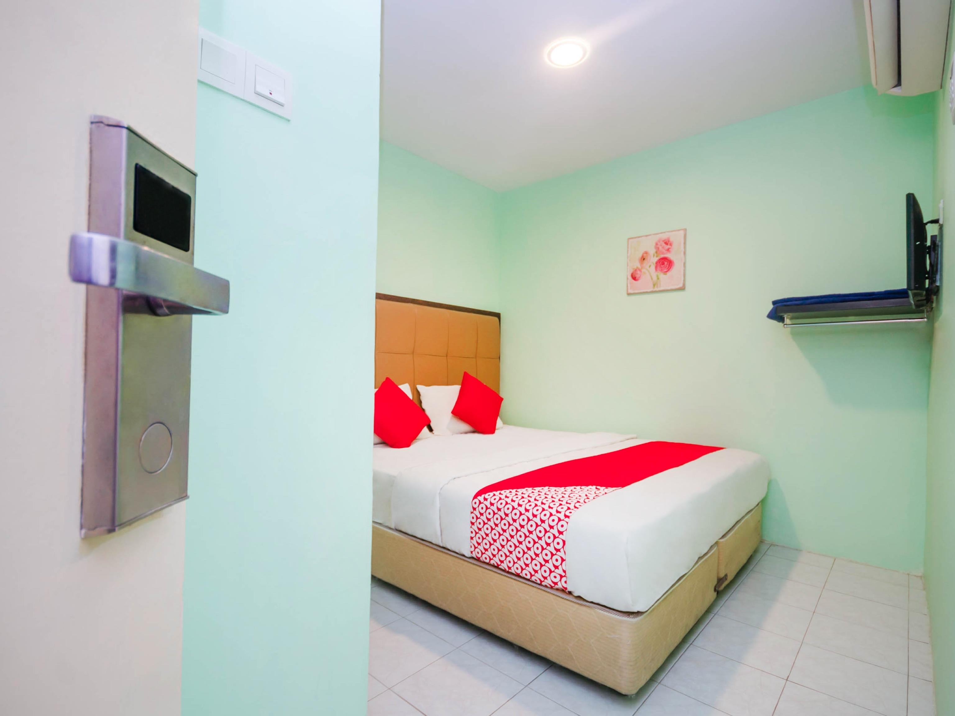 Oyo 624 Aero Hotel 2*