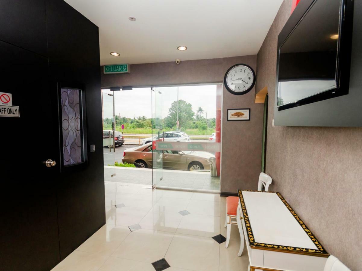 Oyo 624 Aero Hotel 2*